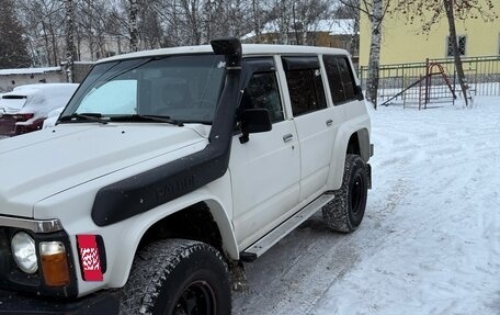 Nissan Patrol, 1997 год, 1 850 000 рублей, 3 фотография