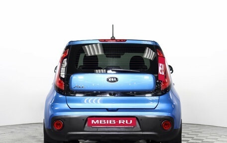 KIA Soul II рестайлинг, 2018 год, 1 699 000 рублей, 6 фотография