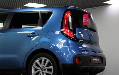 KIA Soul II рестайлинг, 2018 год, 1 699 000 рублей, 22 фотография