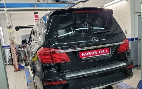 Mercedes-Benz GL-Класс, 2015 год, 3 697 000 рублей, 2 фотография