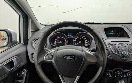 Ford Fiesta, 2016 год, 1 024 000 рублей, 21 фотография