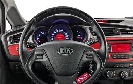 KIA cee'd III, 2015 год, 1 200 000 рублей, 22 фотография