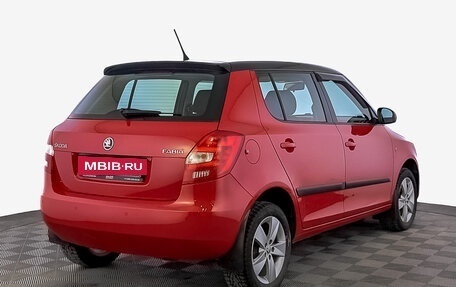 Skoda Fabia II, 2013 год, 950 000 рублей, 5 фотография