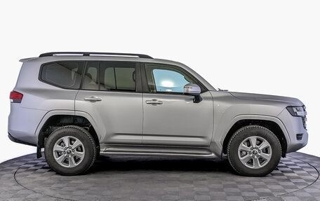 Toyota Land Cruiser, 2022 год, 10 650 000 рублей, 4 фотография