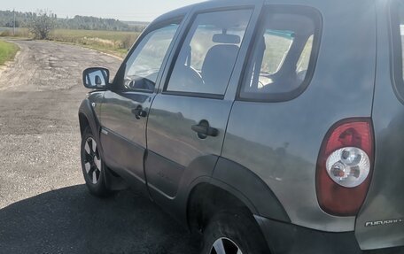 Chevrolet Niva I рестайлинг, 2013 год, 430 000 рублей, 5 фотография