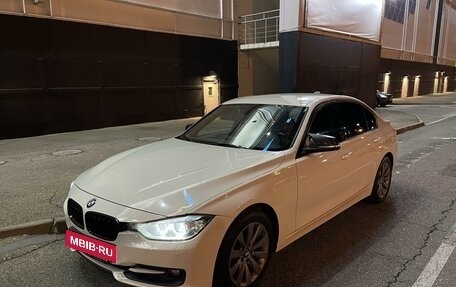 BMW 3 серия, 2012 год, 1 950 000 рублей, 7 фотография