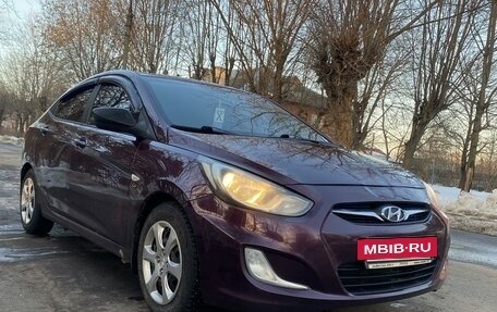 Hyundai Solaris II рестайлинг, 2011 год, 889 000 рублей, 8 фотография