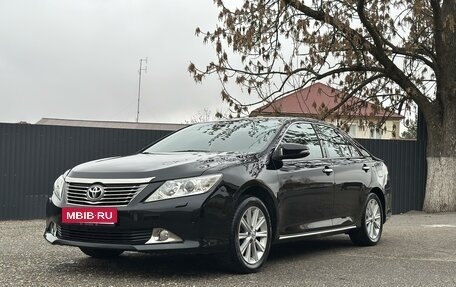 Toyota Camry, 2012 год, 2 050 000 рублей, 7 фотография