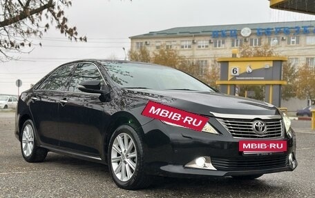 Toyota Camry, 2012 год, 2 050 000 рублей, 3 фотография