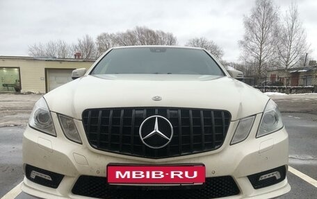 Mercedes-Benz E-Класс, 2010 год, 1 350 000 рублей, 1 фотография