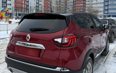 Renault Kaptur I рестайлинг, 2019 год, 1 700 000 рублей, 9 фотография