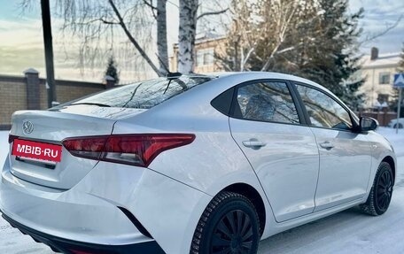 Hyundai Solaris II рестайлинг, 2021 год, 1 550 000 рублей, 6 фотография