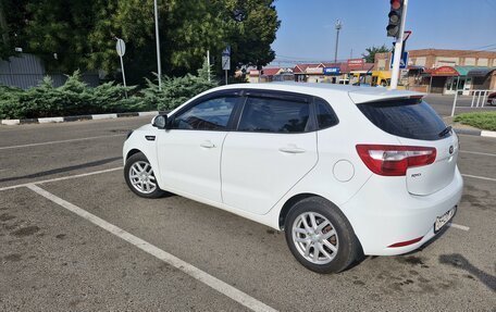 KIA Rio III рестайлинг, 2014 год, 1 230 000 рублей, 2 фотография