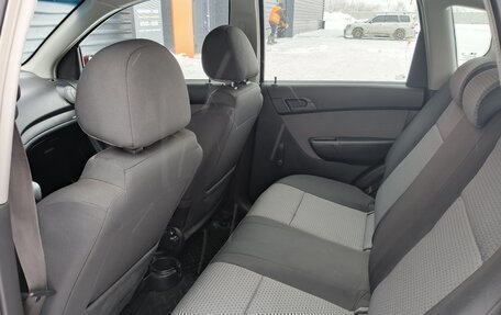 Chevrolet Aveo III, 2010 год, 740 000 рублей, 13 фотография