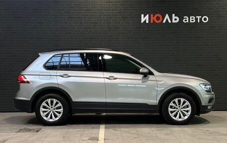 Volkswagen Tiguan II, 2020 год, 2 495 000 рублей, 4 фотография