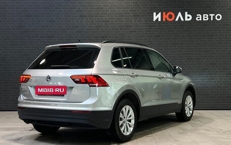 Volkswagen Tiguan II, 2020 год, 2 495 000 рублей, 5 фотография