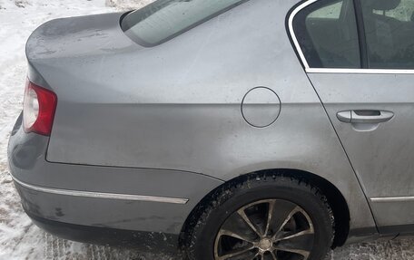 Volkswagen Passat B6, 2007 год, 550 000 рублей, 23 фотография