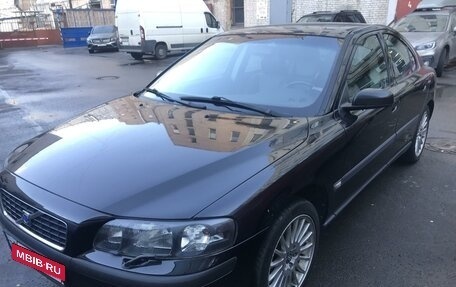 Volvo S60 III, 2004 год, 800 000 рублей, 2 фотография