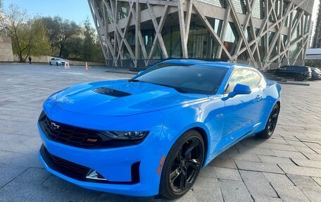 Chevrolet Camaro VI, 2022 год, 5 950 000 рублей, 1 фотография