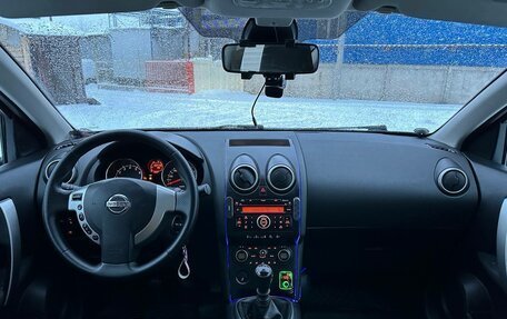 Nissan Qashqai, 2008 год, 920 000 рублей, 27 фотография