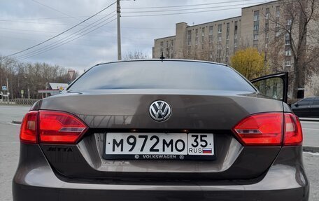 Volkswagen Jetta VI, 2012 год, 1 000 000 рублей, 4 фотография