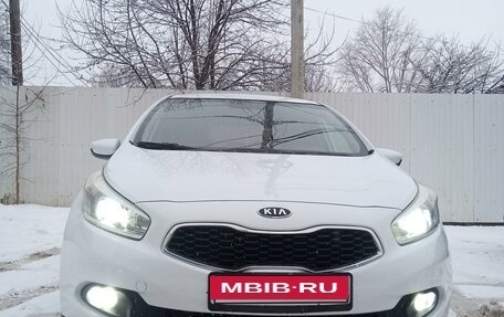 KIA cee'd III, 2013 год, 920 000 рублей, 2 фотография