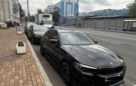 BMW 5 серия, 2019 год, 2 500 000 рублей, 2 фотография