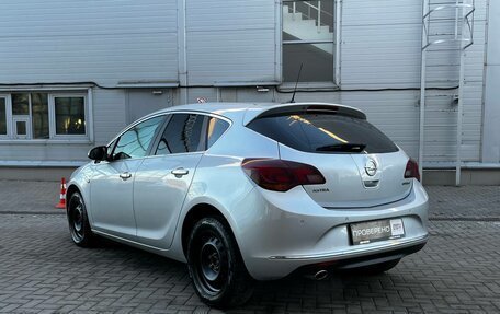 Opel Astra J, 2013 год, 1 100 000 рублей, 7 фотография