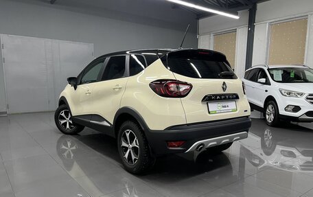 Renault Kaptur I рестайлинг, 2020 год, 1 795 000 рублей, 6 фотография