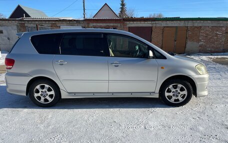 Toyota Ipsum II, 2003 год, 975 000 рублей, 1 фотография