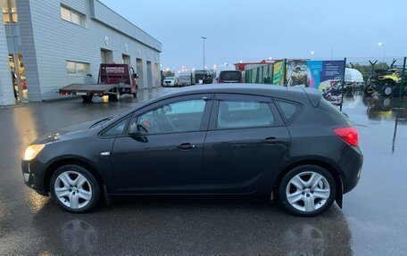 Opel Astra J, 2011 год, 600 000 рублей, 11 фотография