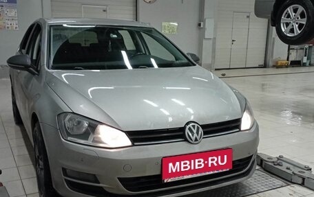 Volkswagen Golf VII, 2013 год, 1 177 000 рублей, 2 фотография