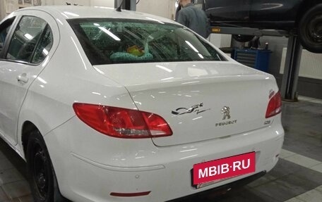 Peugeot 408 I рестайлинг, 2015 год, 755 000 рублей, 4 фотография