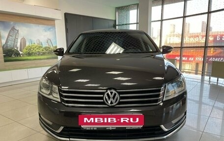 Volkswagen Passat B7, 2011 год, 1 199 000 рублей, 2 фотография