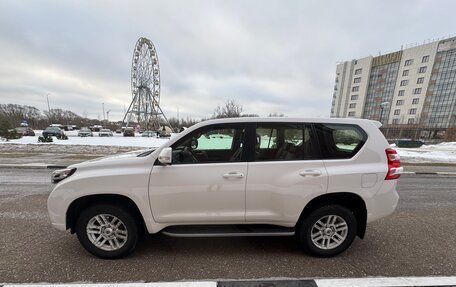 Toyota Land Cruiser Prado 150 рестайлинг 2, 2014 год, 4 250 000 рублей, 6 фотография