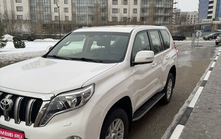 Toyota Land Cruiser Prado 150 рестайлинг 2, 2014 год, 4 250 000 рублей, 7 фотография