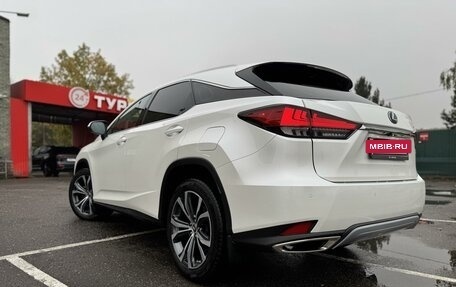 Lexus RX IV рестайлинг, 2020 год, 5 700 000 рублей, 6 фотография