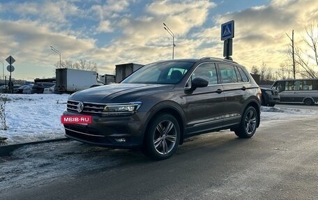 Volkswagen Tiguan II, 2019 год, 2 350 000 рублей, 10 фотография