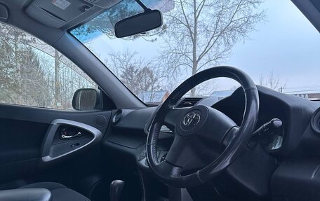 Toyota RAV4, 2005 год, 1 290 000 рублей, 11 фотография