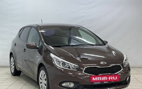 KIA cee'd III, 2013 год, 1 155 000 рублей, 2 фотография