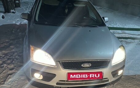 Ford Focus II рестайлинг, 2006 год, 390 000 рублей, 1 фотография