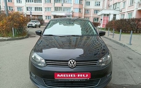 Volkswagen Polo VI (EU Market), 2011 год, 795 000 рублей, 2 фотография