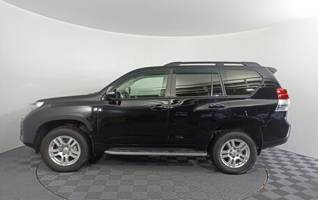 Toyota Land Cruiser Prado 150 рестайлинг 2, 2010 год, 2 751 000 рублей, 10 фотография