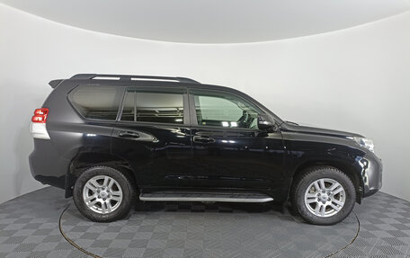 Toyota Land Cruiser Prado 150 рестайлинг 2, 2010 год, 2 751 000 рублей, 5 фотография