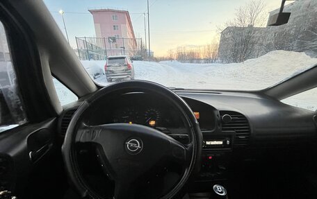 Opel Zafira A рестайлинг, 2002 год, 180 000 рублей, 9 фотография