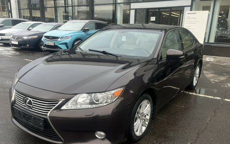 Lexus ES VII, 2013 год, 1 990 000 рублей, 1 фотография