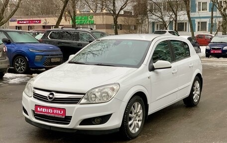 Opel Astra H, 2012 год, 825 000 рублей, 1 фотография