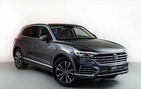 Volkswagen Touareg III, 2018 год, 5 200 000 рублей, 3 фотография