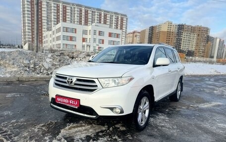 Toyota Highlander III, 2011 год, 2 170 000 рублей, 1 фотография