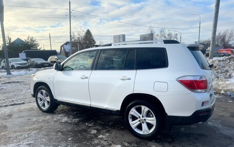 Toyota Highlander III, 2011 год, 2 170 000 рублей, 9 фотография